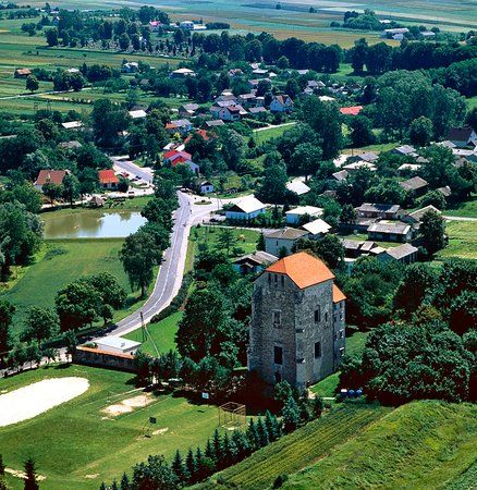 Wieża Ariańska w Wojciechowie